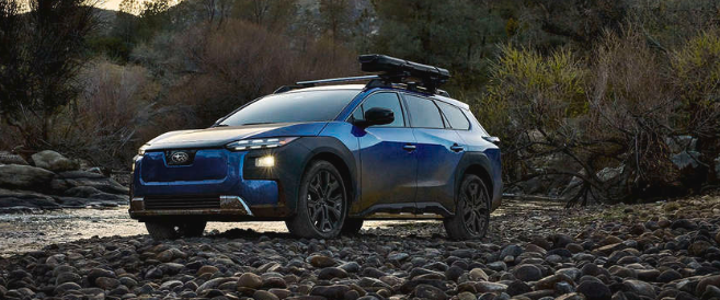 Exterior Beauty Major, Trailseeker parked outdoors