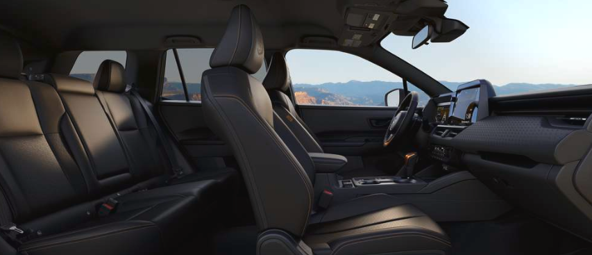 Outback Wilderness Buck in Deep Emerald Green Pearl Outback Wilderness Buck in Deep Emerald Green Pearl