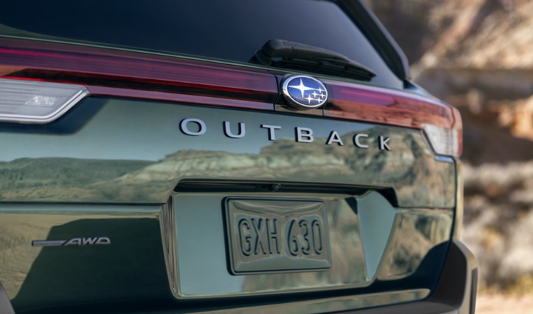 subaru_outback_back