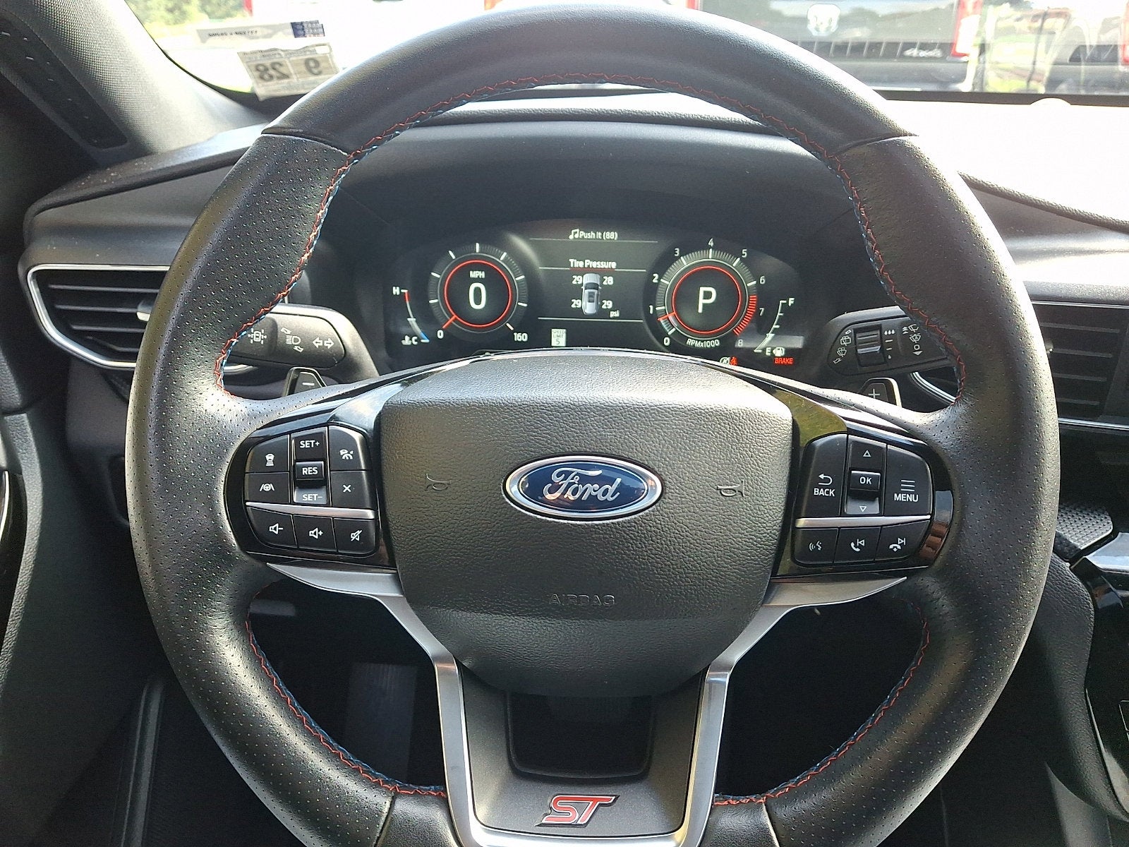 2023 Ford Explorer ST