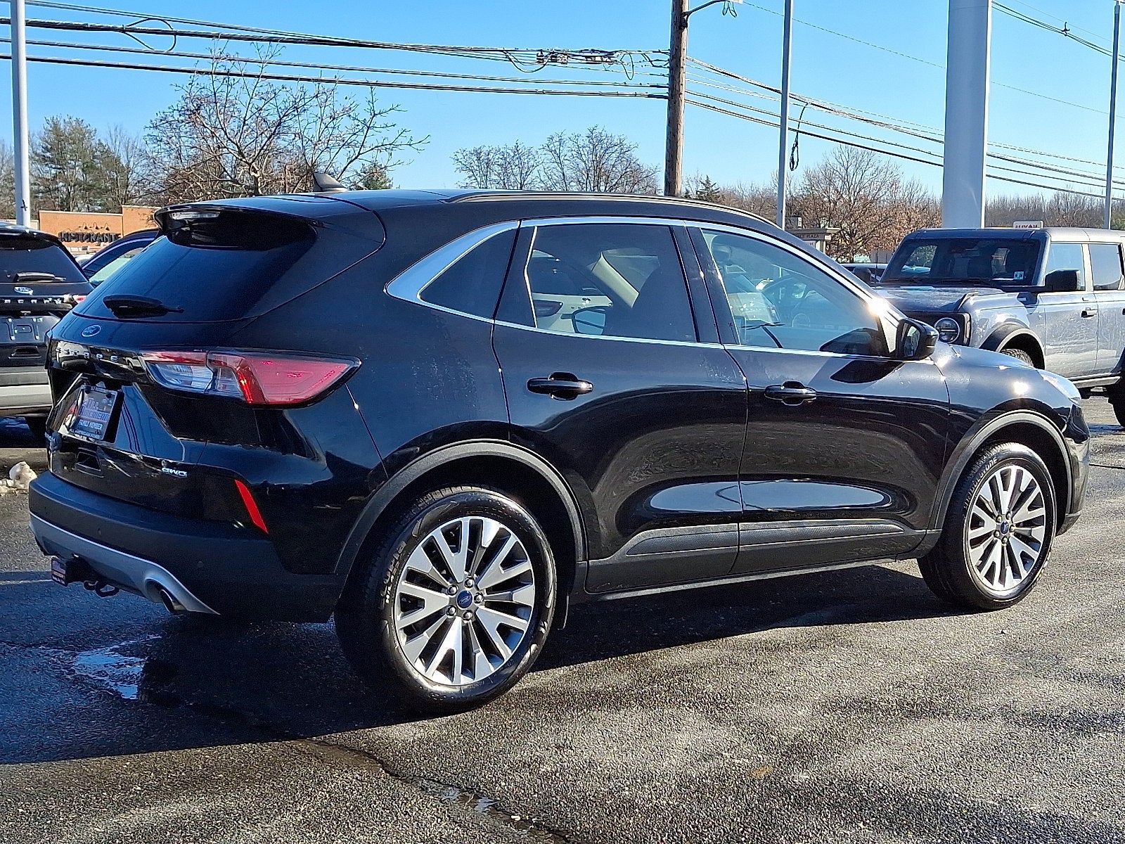 2022 Ford Escape Titanium