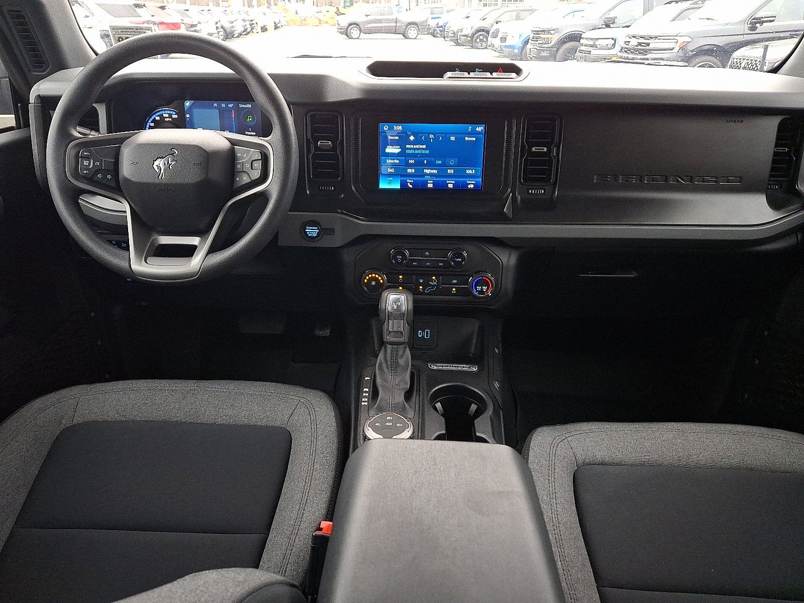 2023 Ford Bronco Base