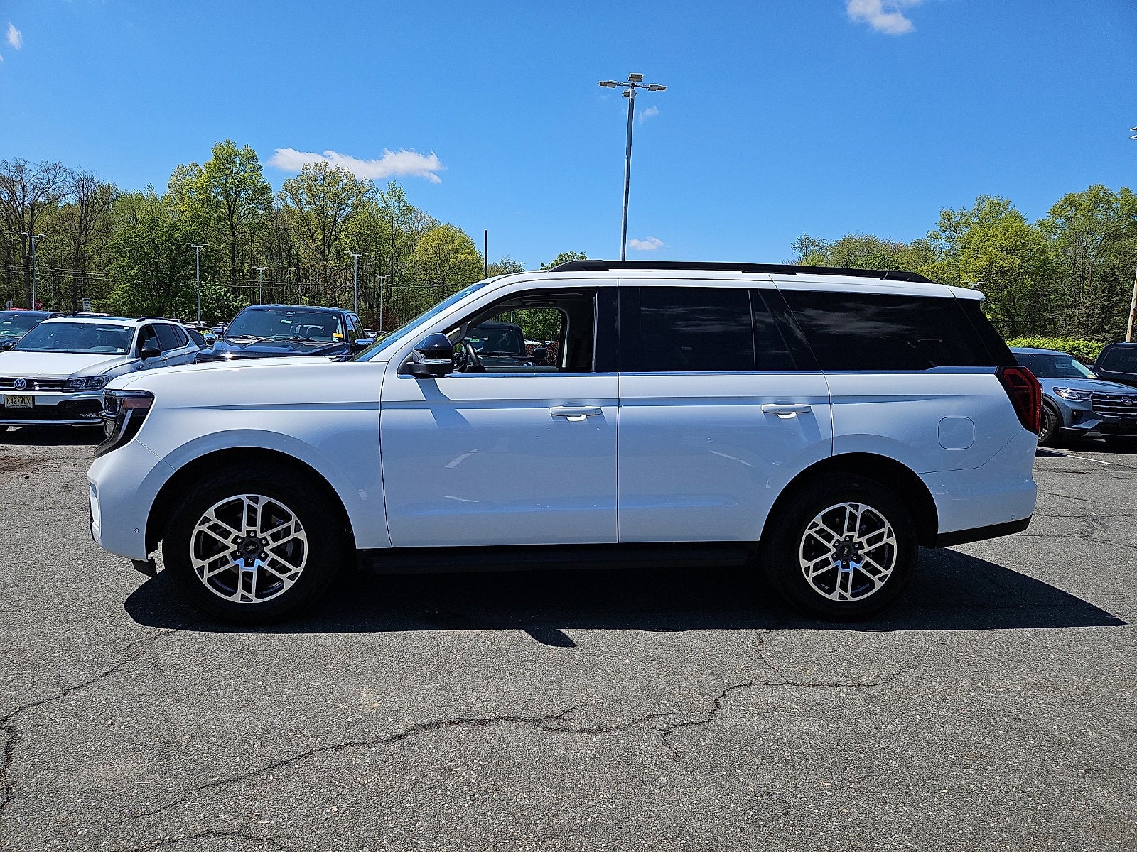 2025 Ford Expedition Active