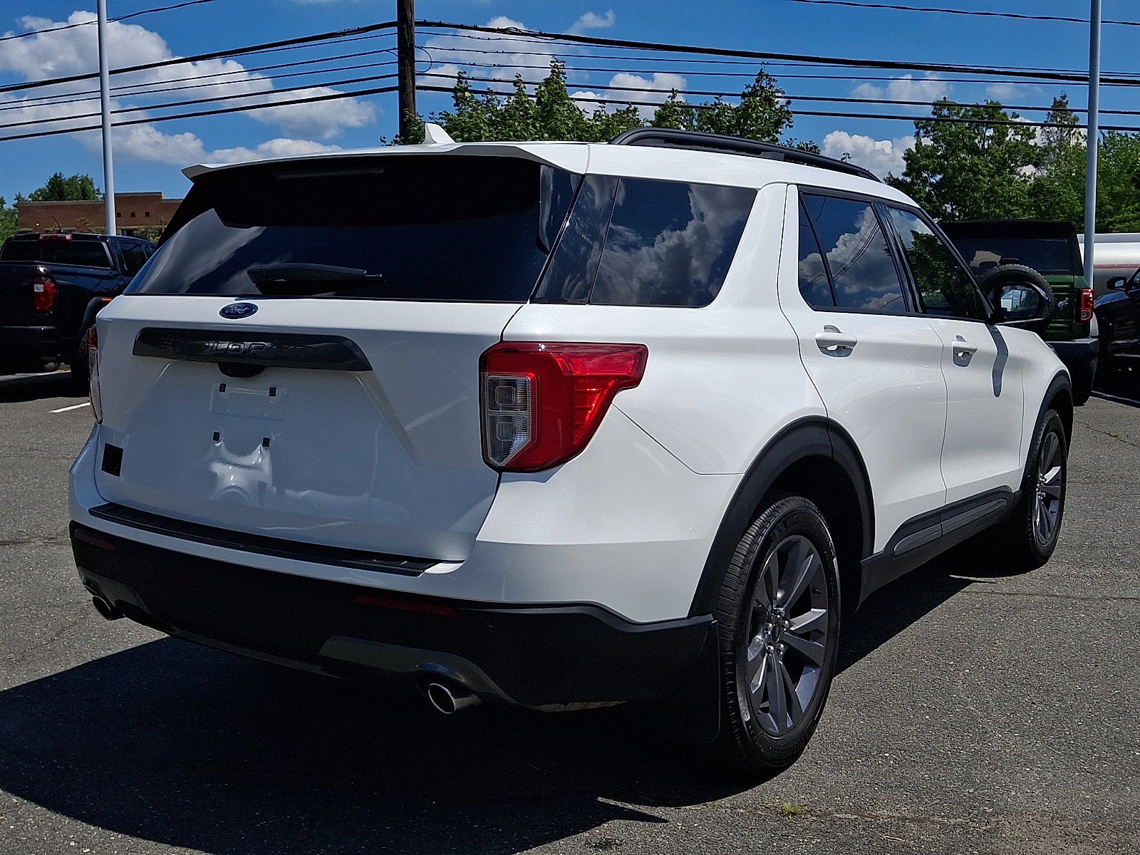 2024 Ford Explorer XLT