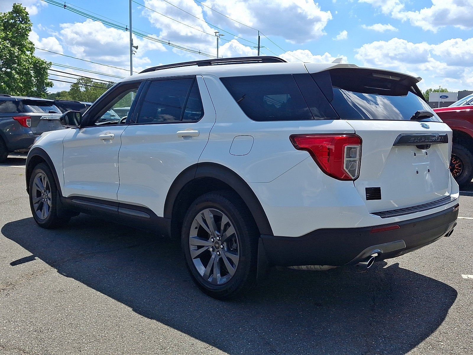 2024 Ford Explorer XLT