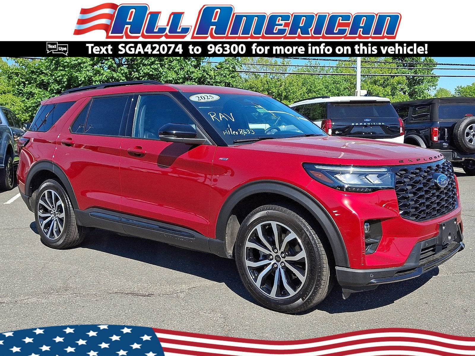 2025 Ford Explorer ST-Line