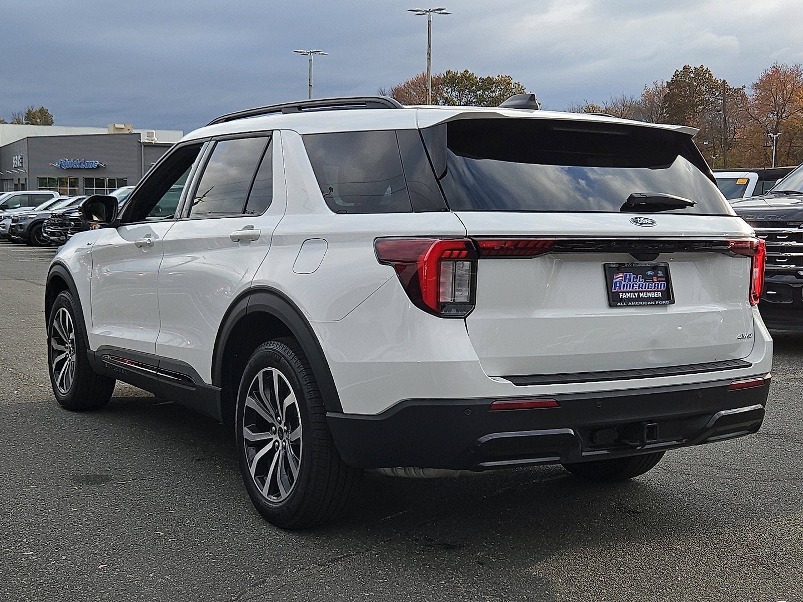 2025 Ford Explorer ST-Line