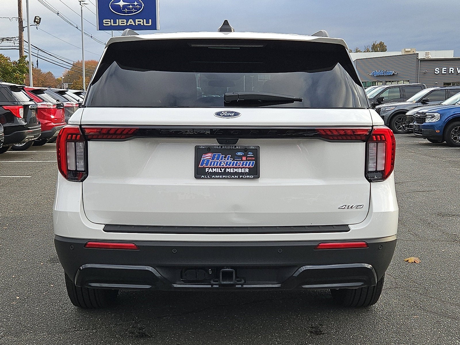 2025 Ford Explorer ST-Line