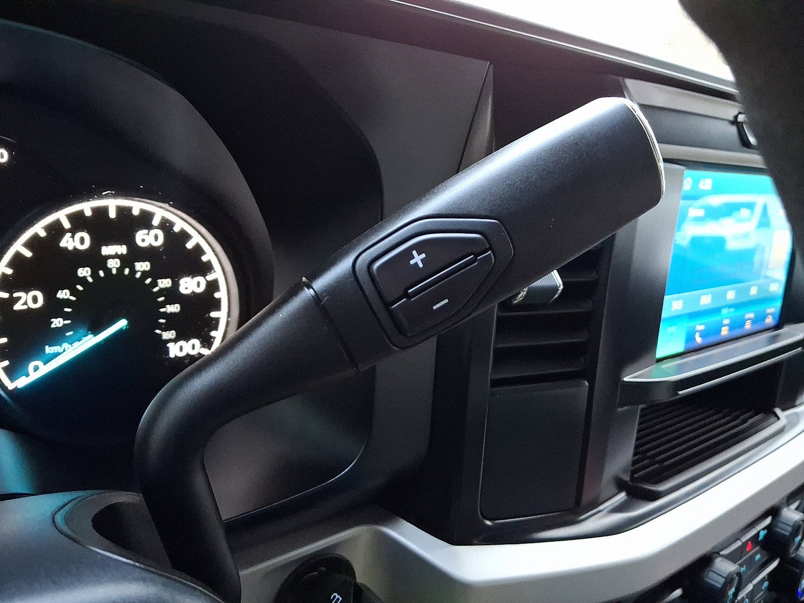 2025 Ford Super Duty F-350 DRW XL