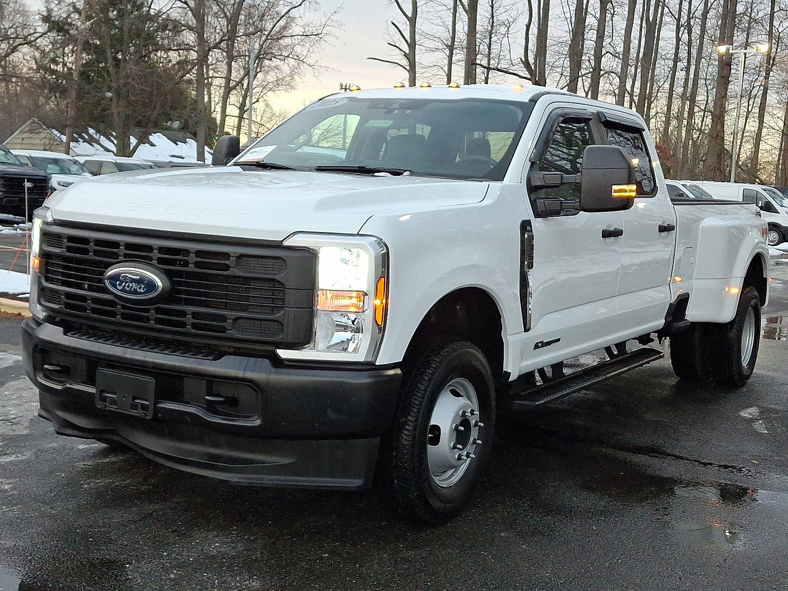 2025 Ford Super Duty F-350 DRW XL