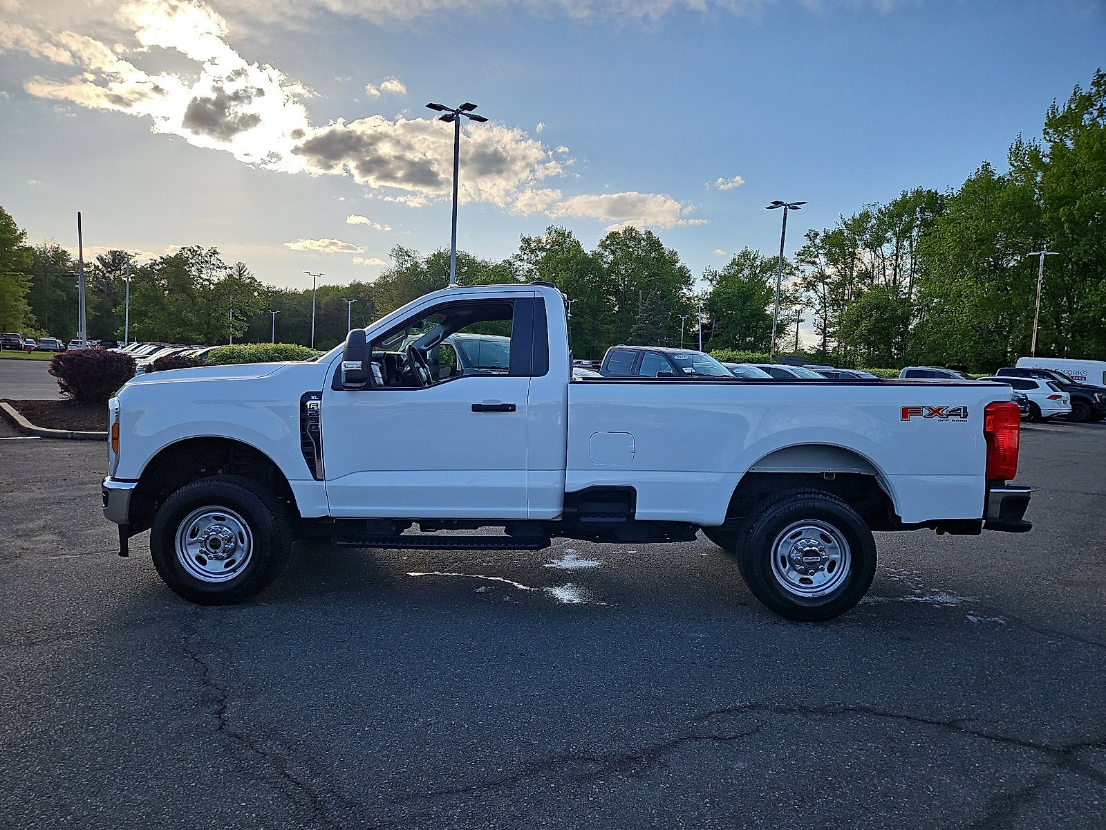 2024 Ford Super Duty F-250 SRW XL
