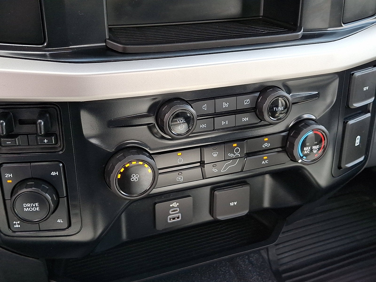 2024 Ford Super Duty F-250 SRW XL