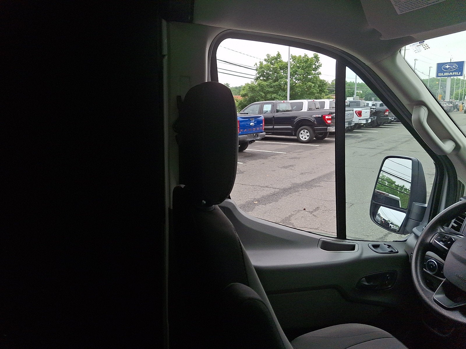 2023 Ford Transit 250 Cargo Van T-250 130" Med Rf 9070 GVWR RWD