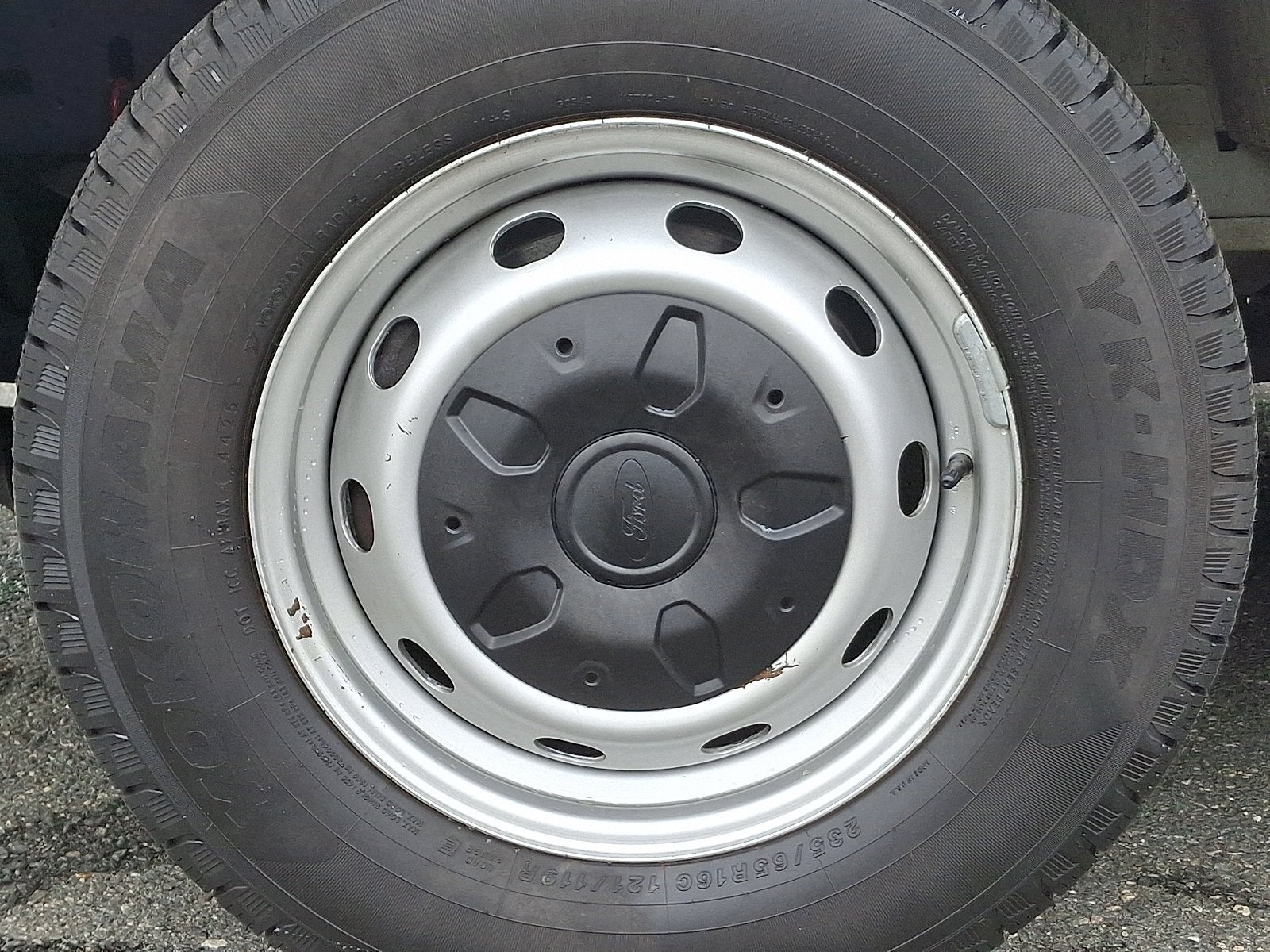 2023 Ford Transit 250 Cargo Van T-250 130" Med Rf 9070 GVWR RWD