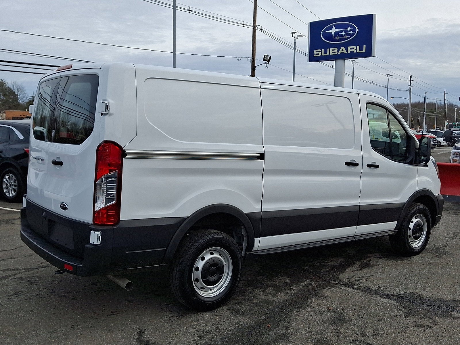 2024 Ford Transit 250 Cargo Van T-250 130" Low Rf 9070 GVWR RWD