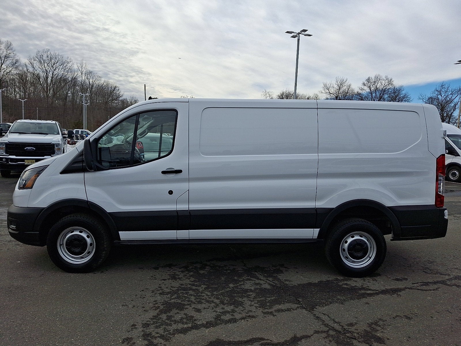 2024 Ford Transit 250 Cargo Van T-250 130" Low Rf 9070 GVWR RWD