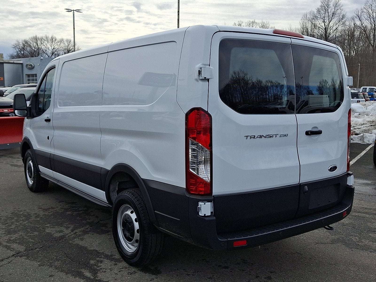 2024 Ford Transit 250 Cargo Van T-250 130" Low Rf 9070 GVWR RWD