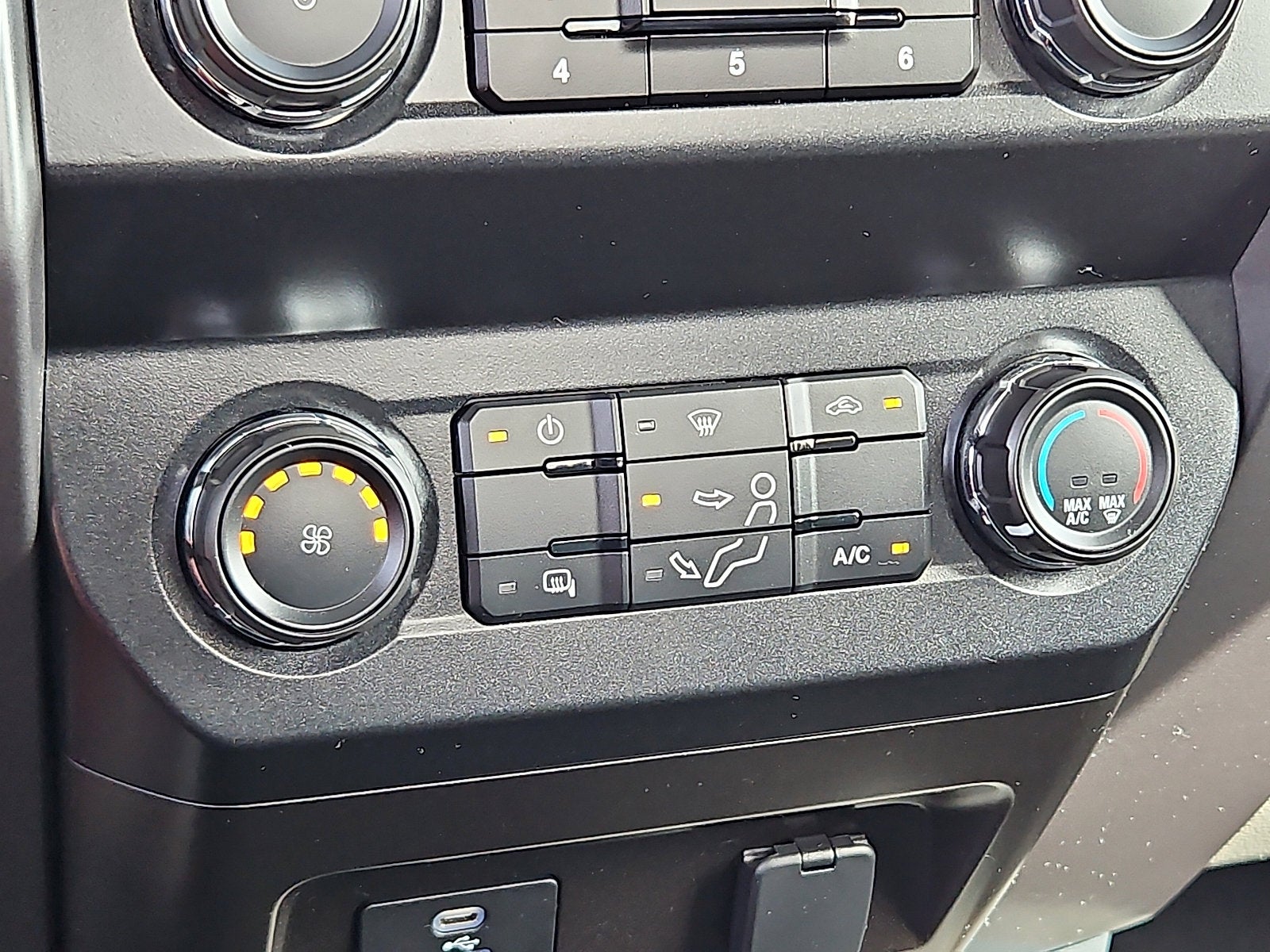 2022 Ford F-350 SRW XLT