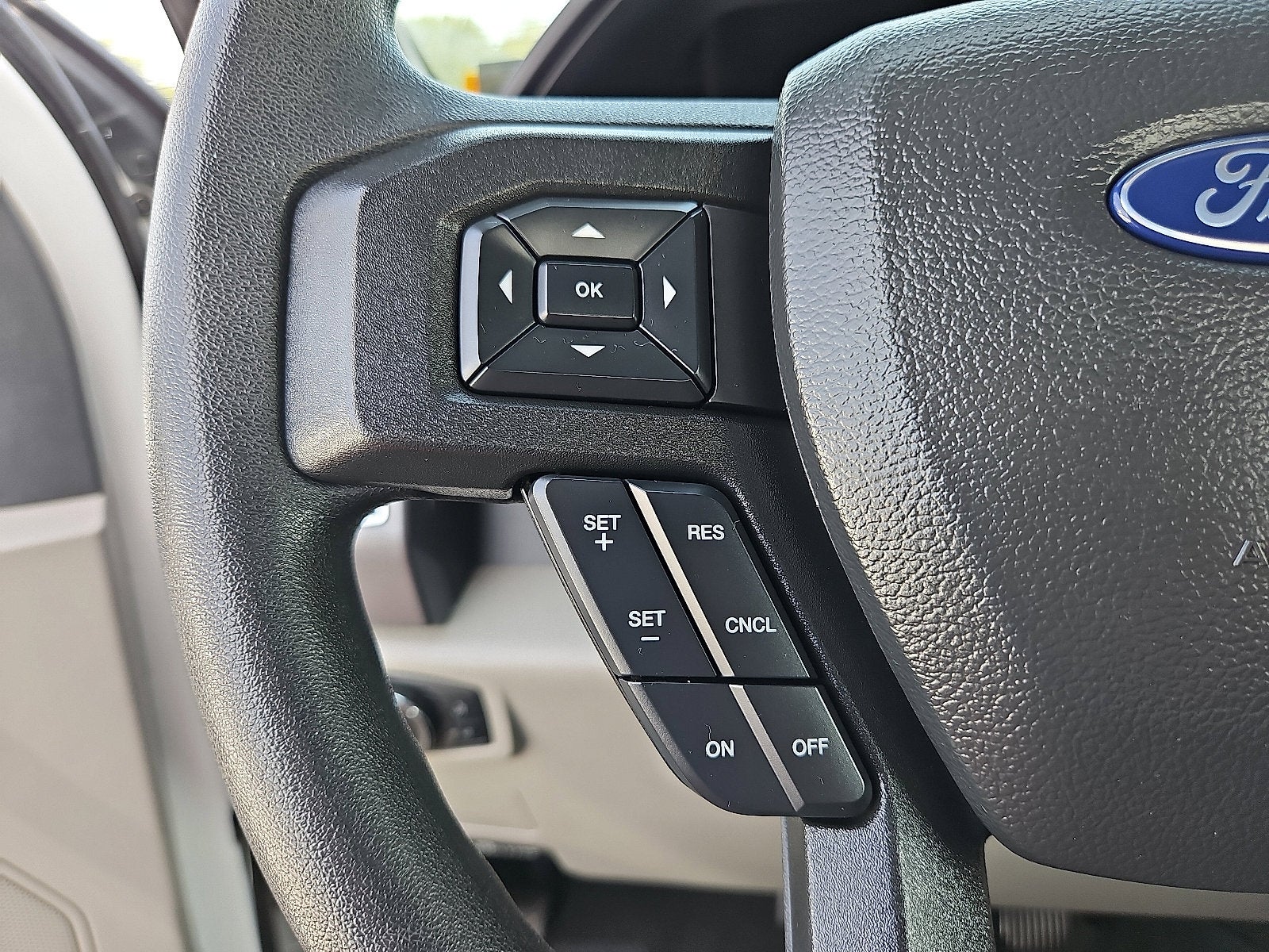 2022 Ford F-350 SRW XLT