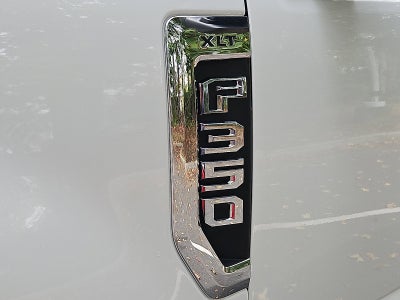 2022 Ford Super Duty F-350 SRW XLT