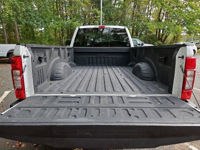 2022 Ford Super Duty F-350 SRW XLT