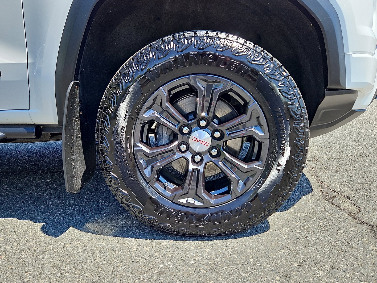2024 GMC Canyon 4WD Elevation