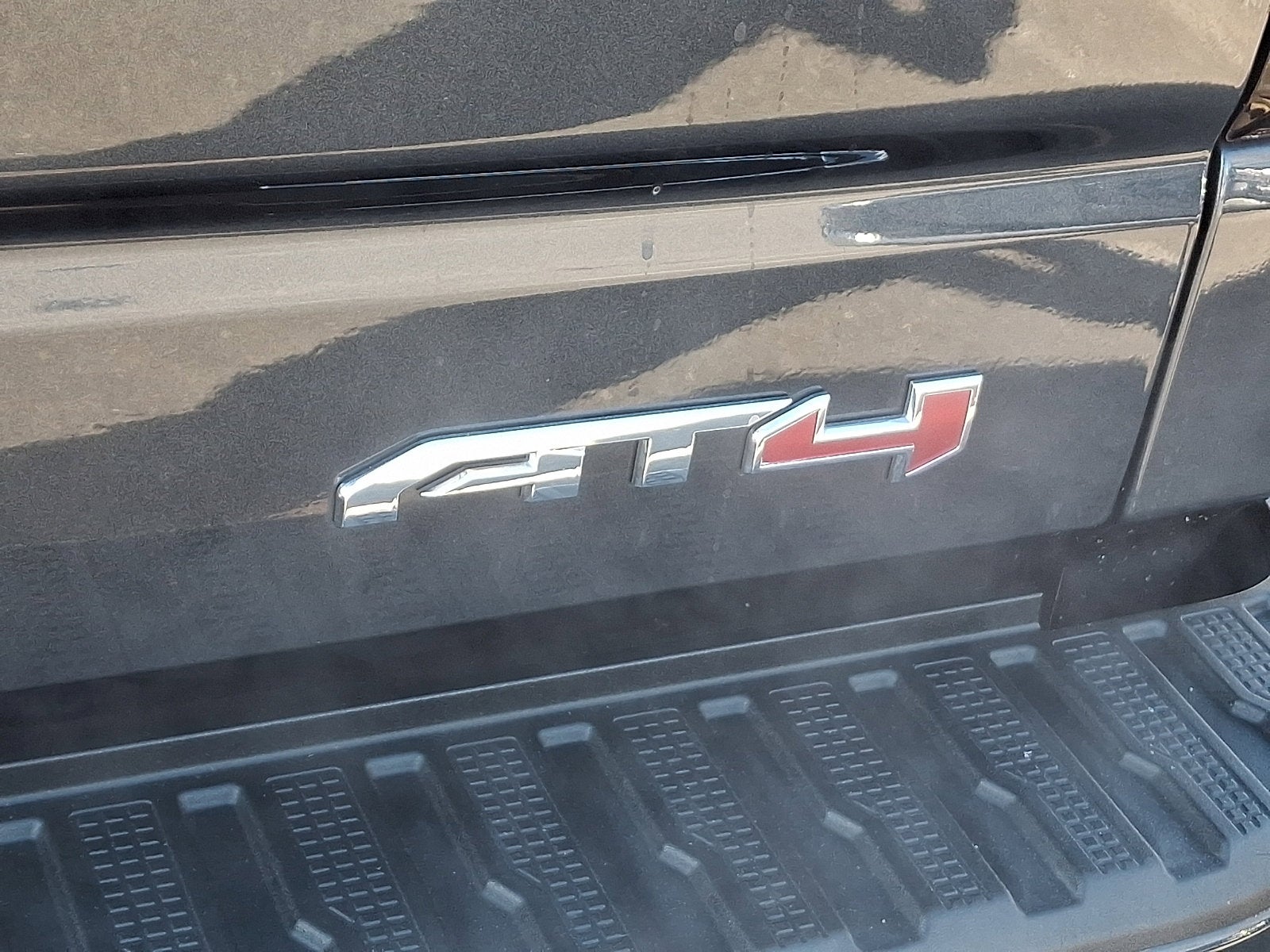 2022 GMC Sierra 1500 Limited AT4