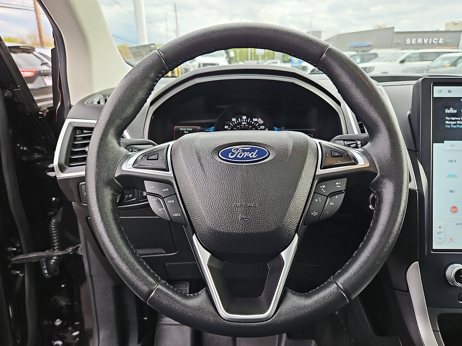 2022 Ford Edge SEL