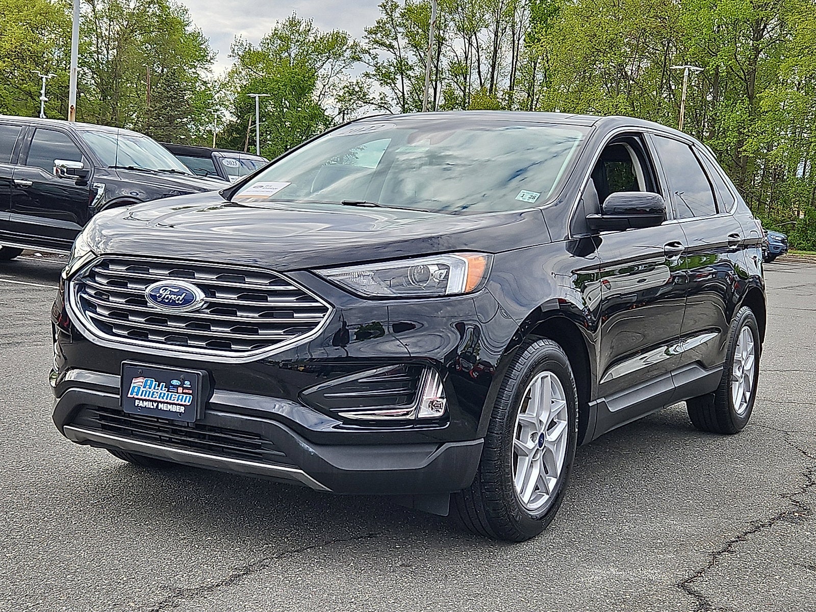 2022 Ford Edge SEL