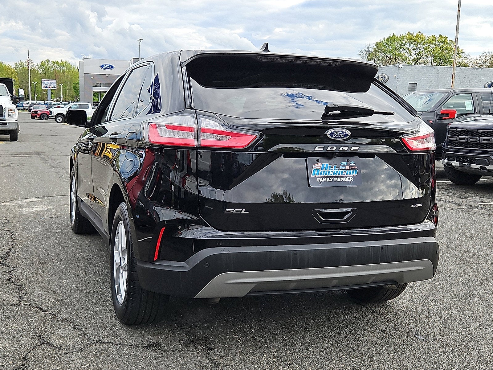 2022 Ford Edge SEL