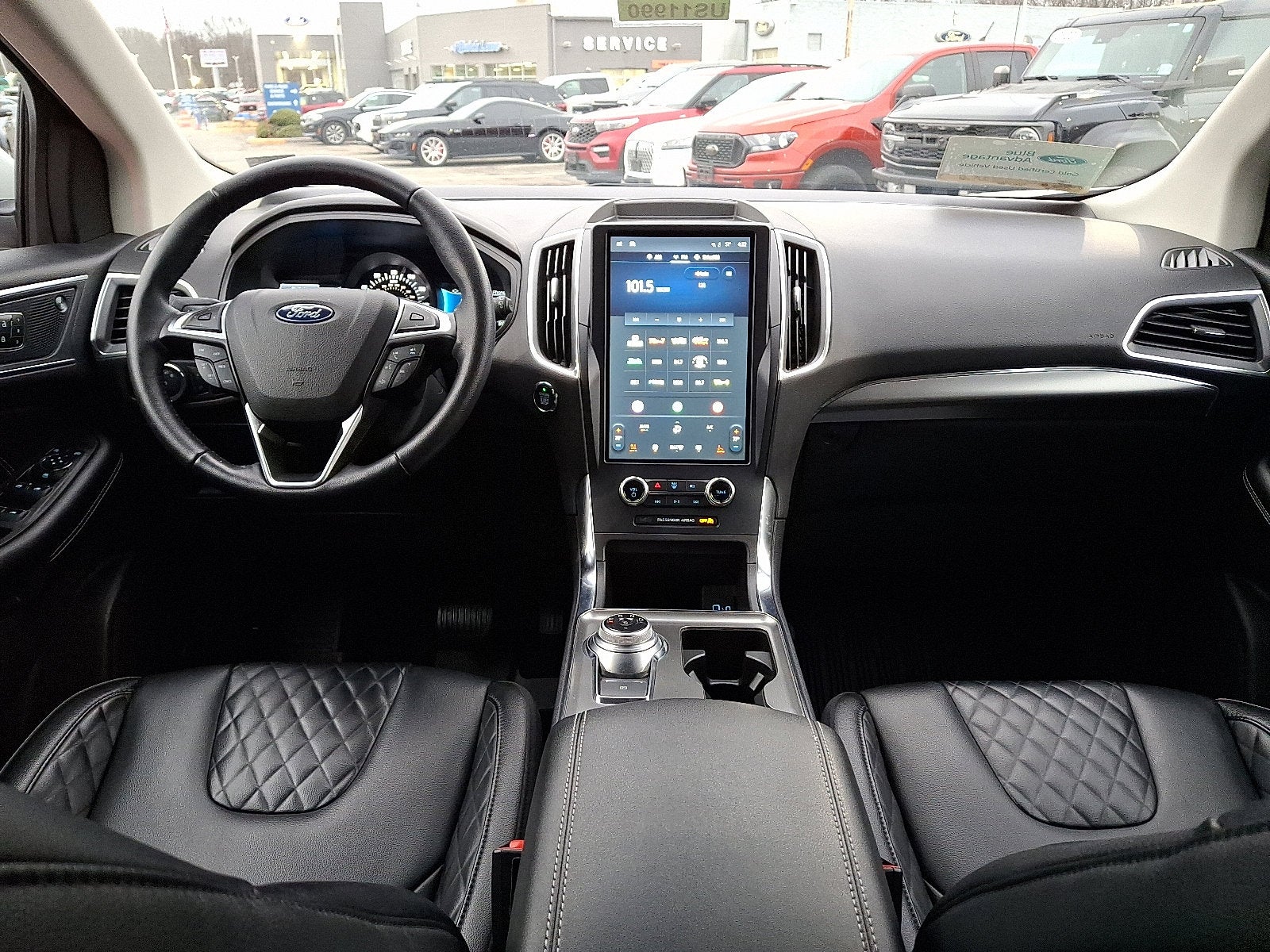 2023 Ford Edge Titanium