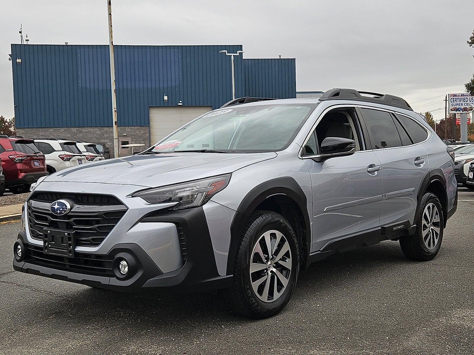 2023 Subaru Outback Premium