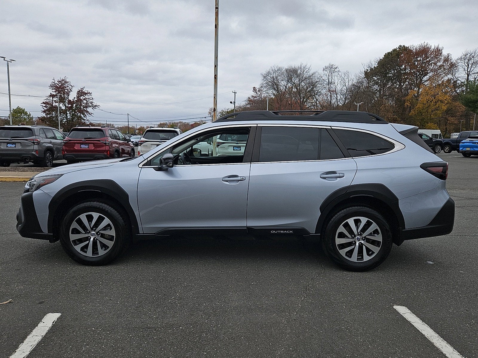 2023 Subaru Outback Premium