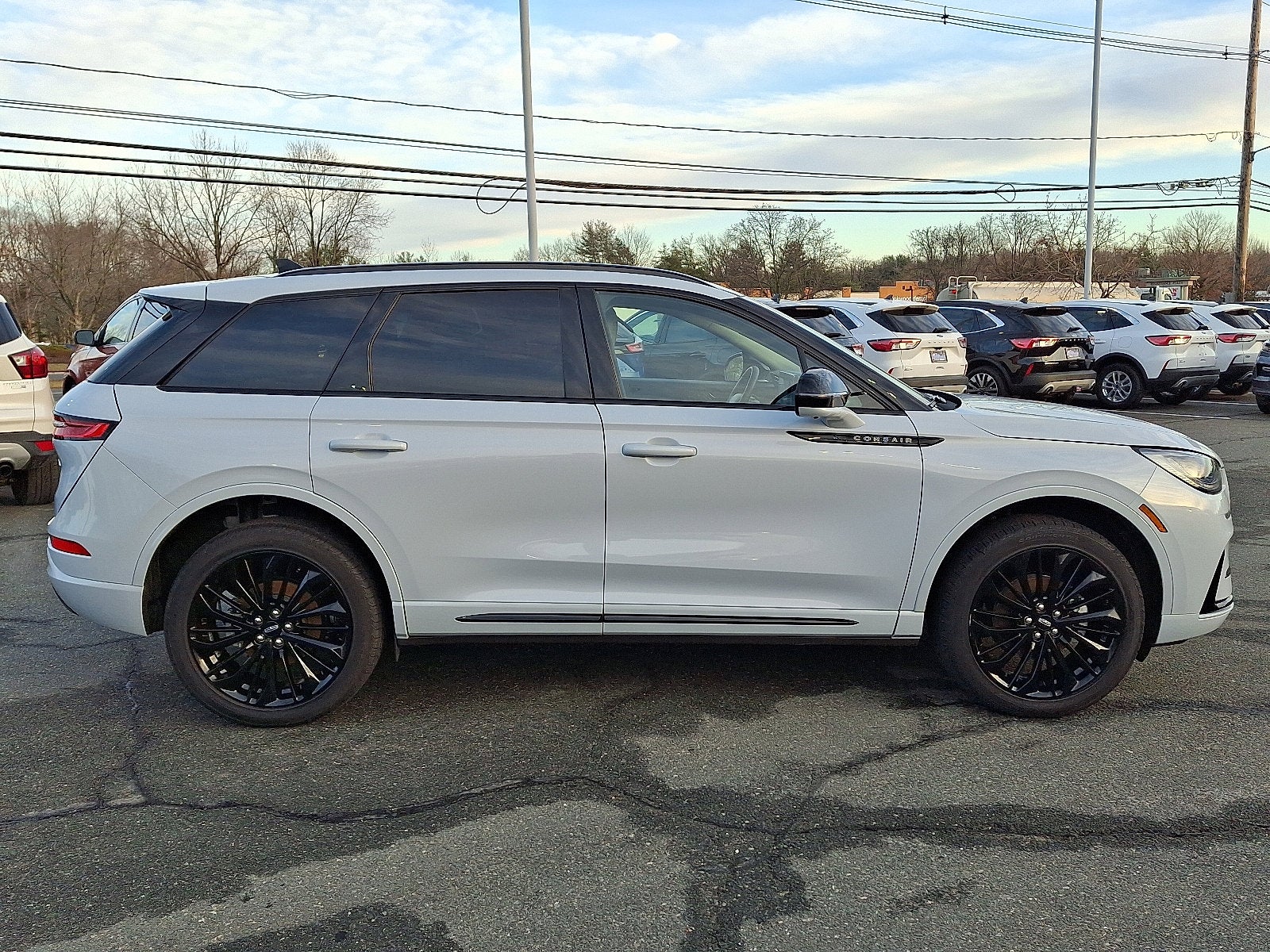 2025 Lincoln Corsair Premiere