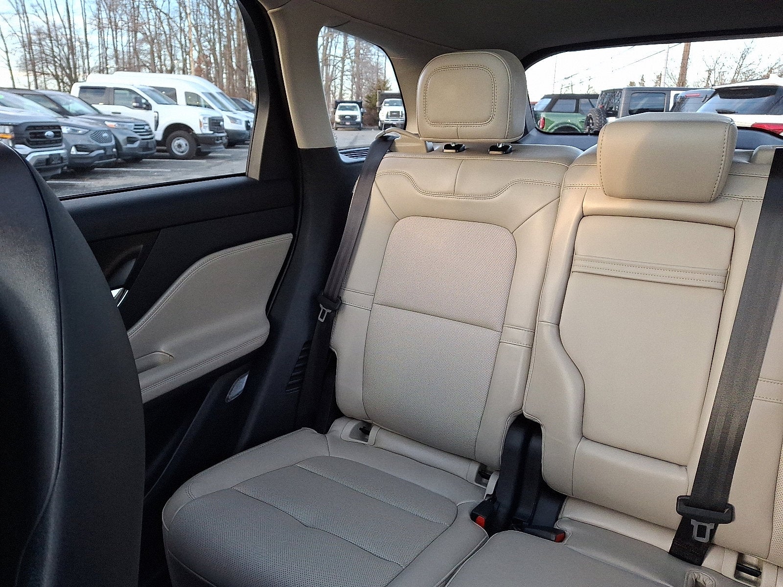 2025 Lincoln Corsair Premiere