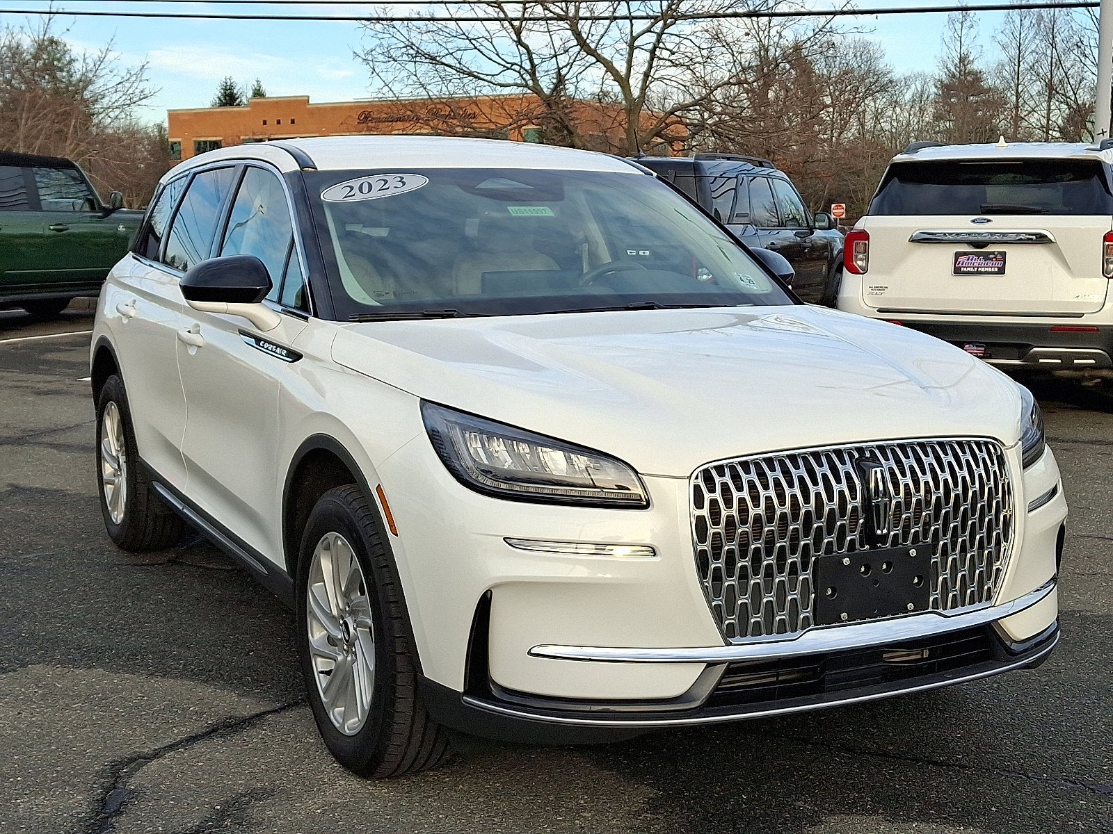 2023 Lincoln Corsair Standard