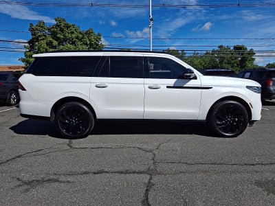 2025 Lincoln Navigator L Reserve