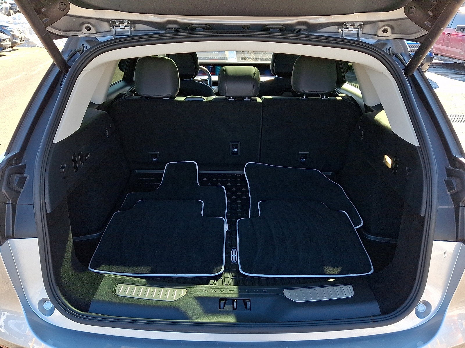 2025 Lincoln Nautilus Premiere