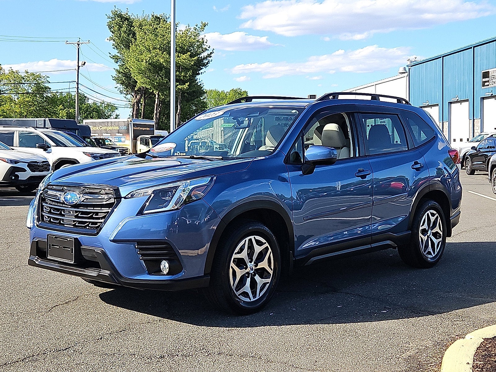 2023 Subaru Forester Premium
