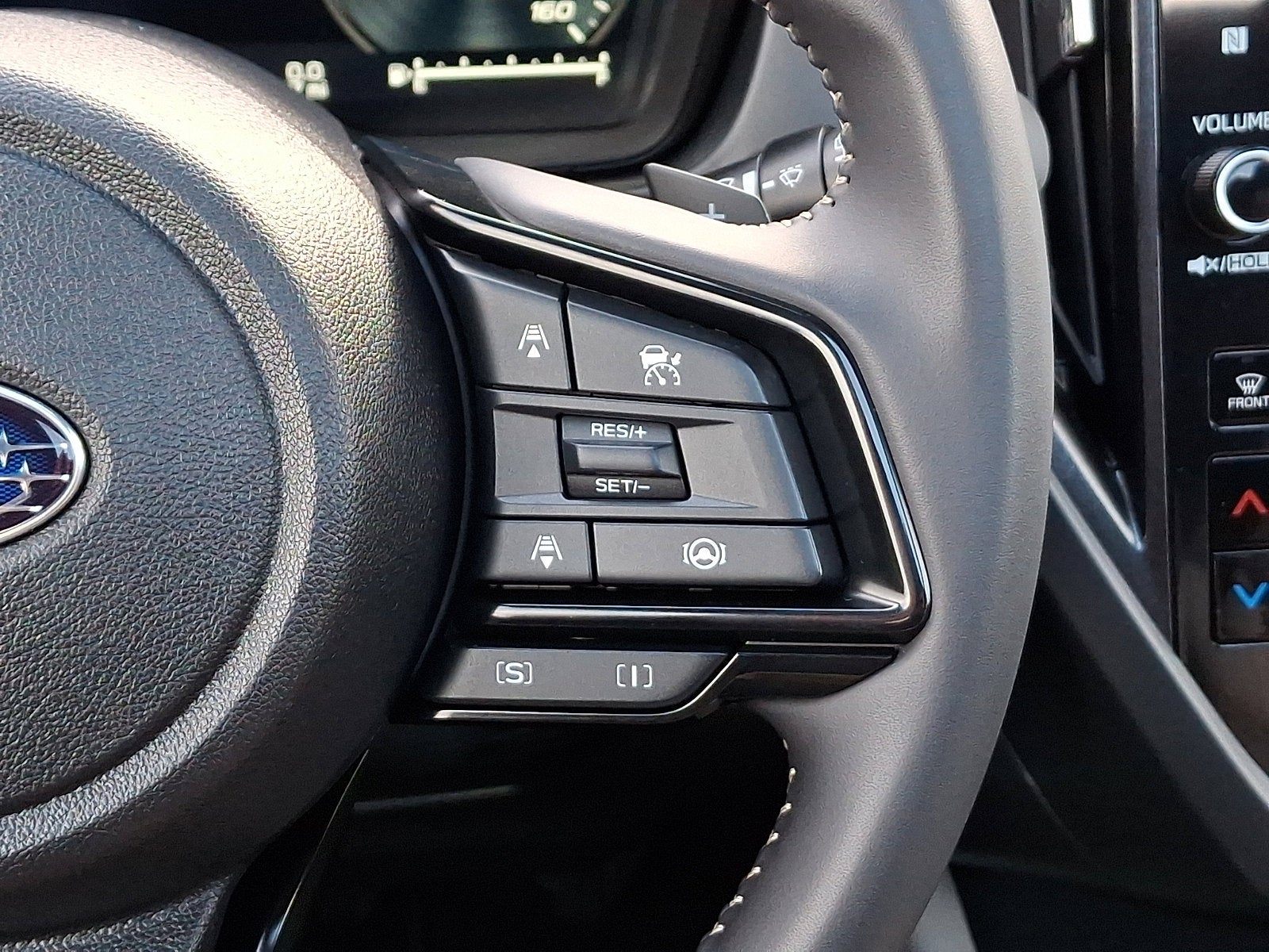 2025 Subaru Forester Premium Hybrid