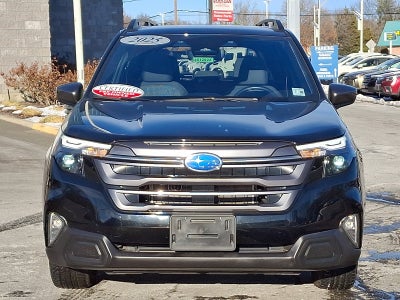2025 Subaru Forester Premium Hybrid