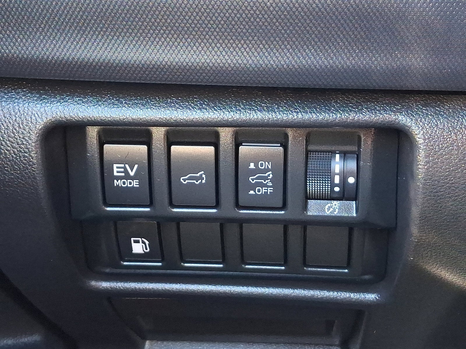 2025 Subaru Forester Limited Hybrid