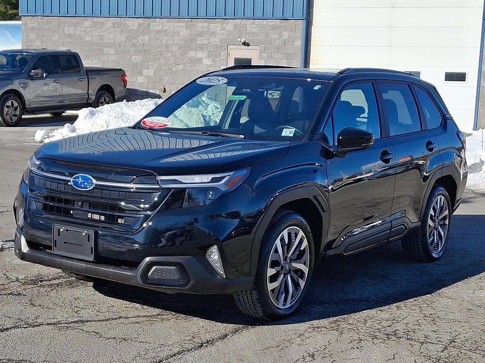 2025 Subaru Forester Touring Hybrid