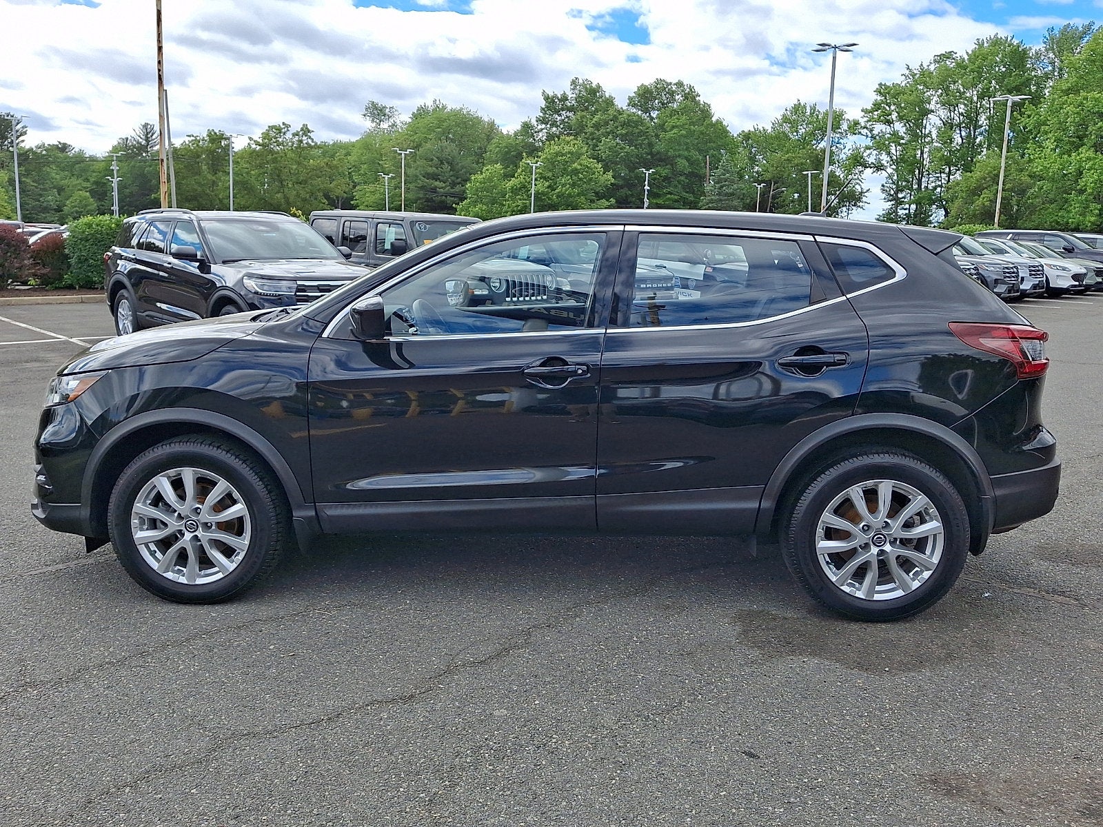 2021 Nissan Rogue Sport S