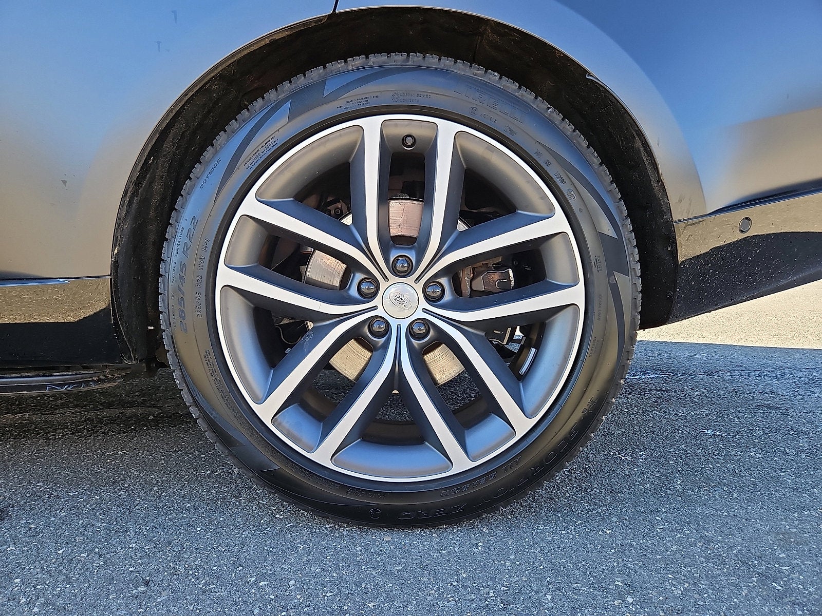 2024 Land Rover Range Rover SE