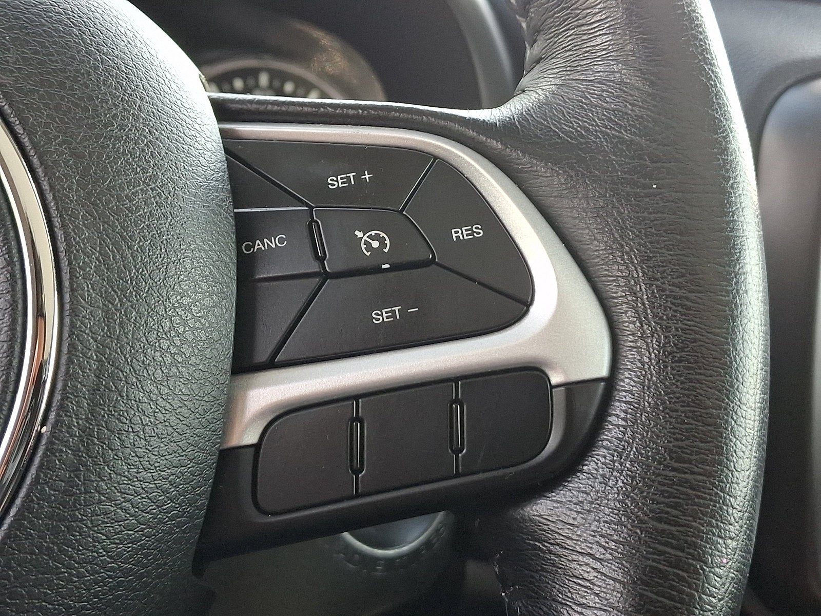 2023 Jeep Renegade Altitude