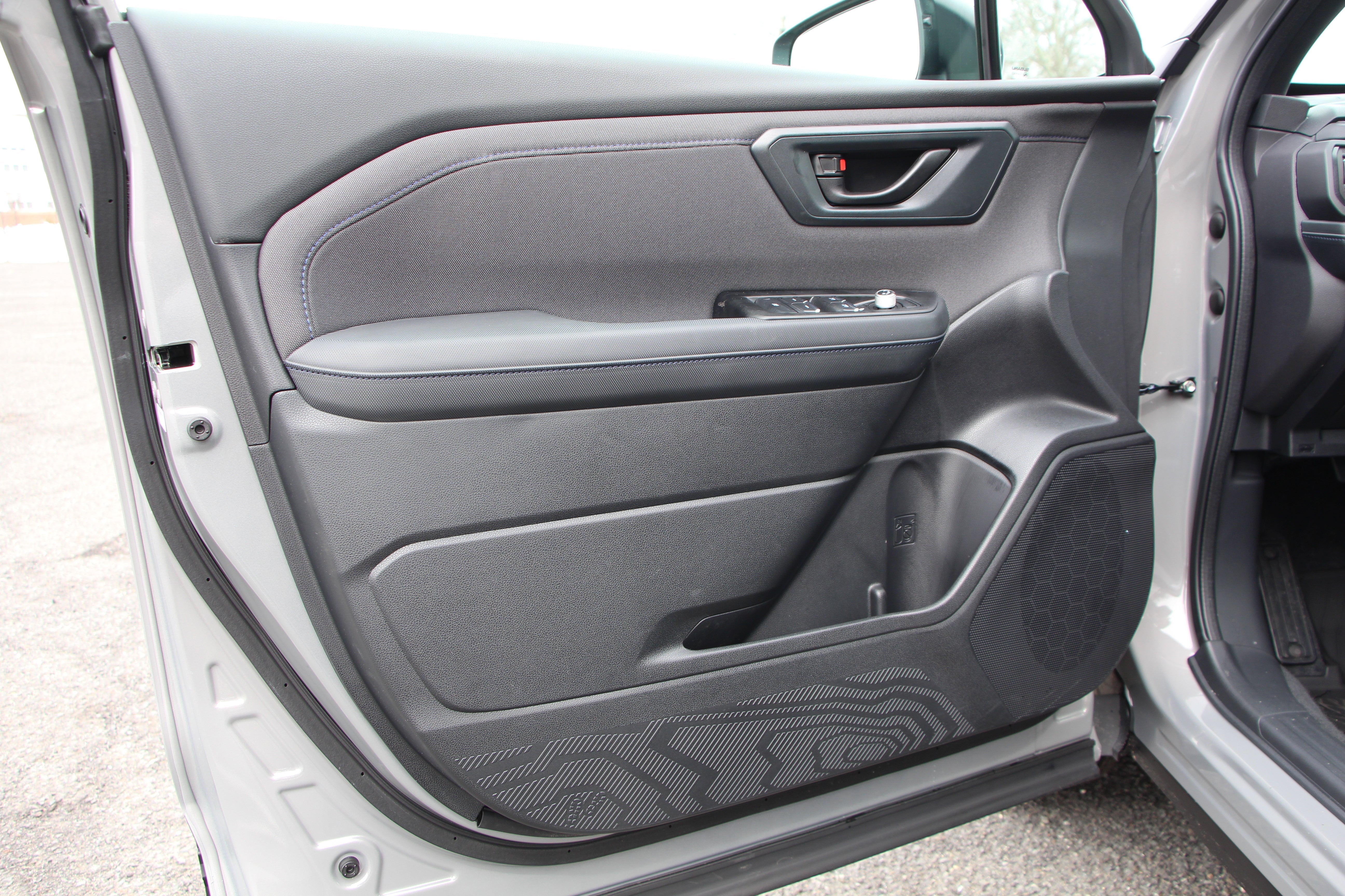 2026 Subaru FORESTER CUSTOM Black Top Edition