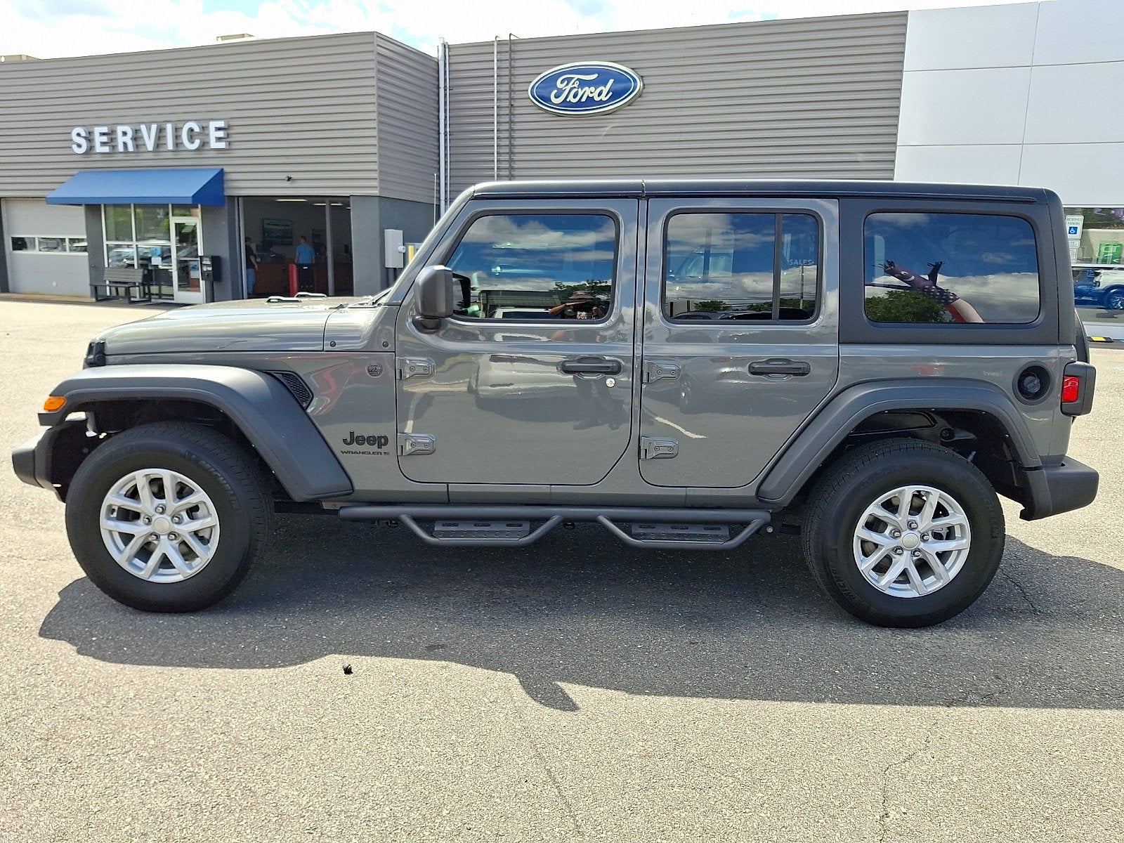 2023 Jeep Wrangler Sport S