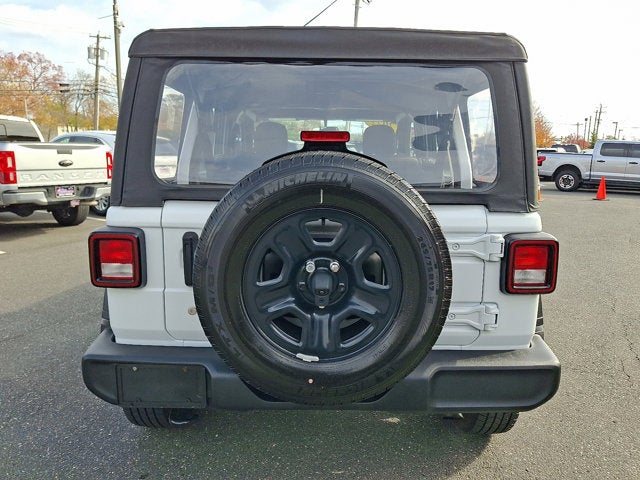 2022 Jeep Wrangler Unlimited Sport