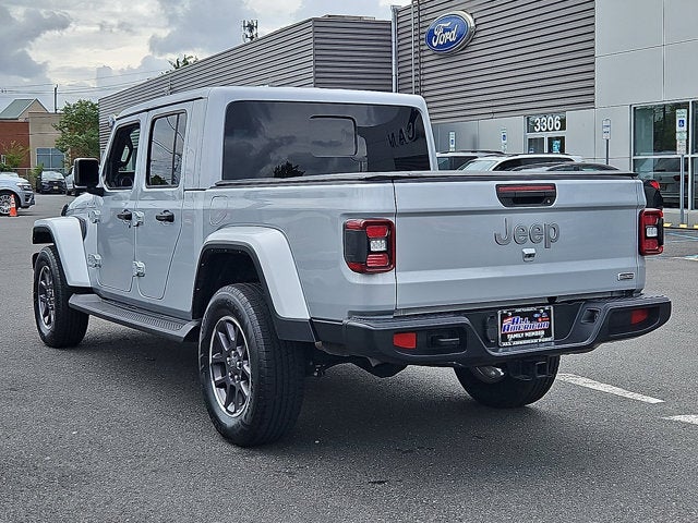 2022 Jeep Gladiator Overland